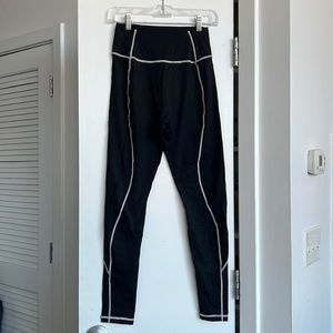 BuffBunny Loch Ness Legging - Onyx Black/White